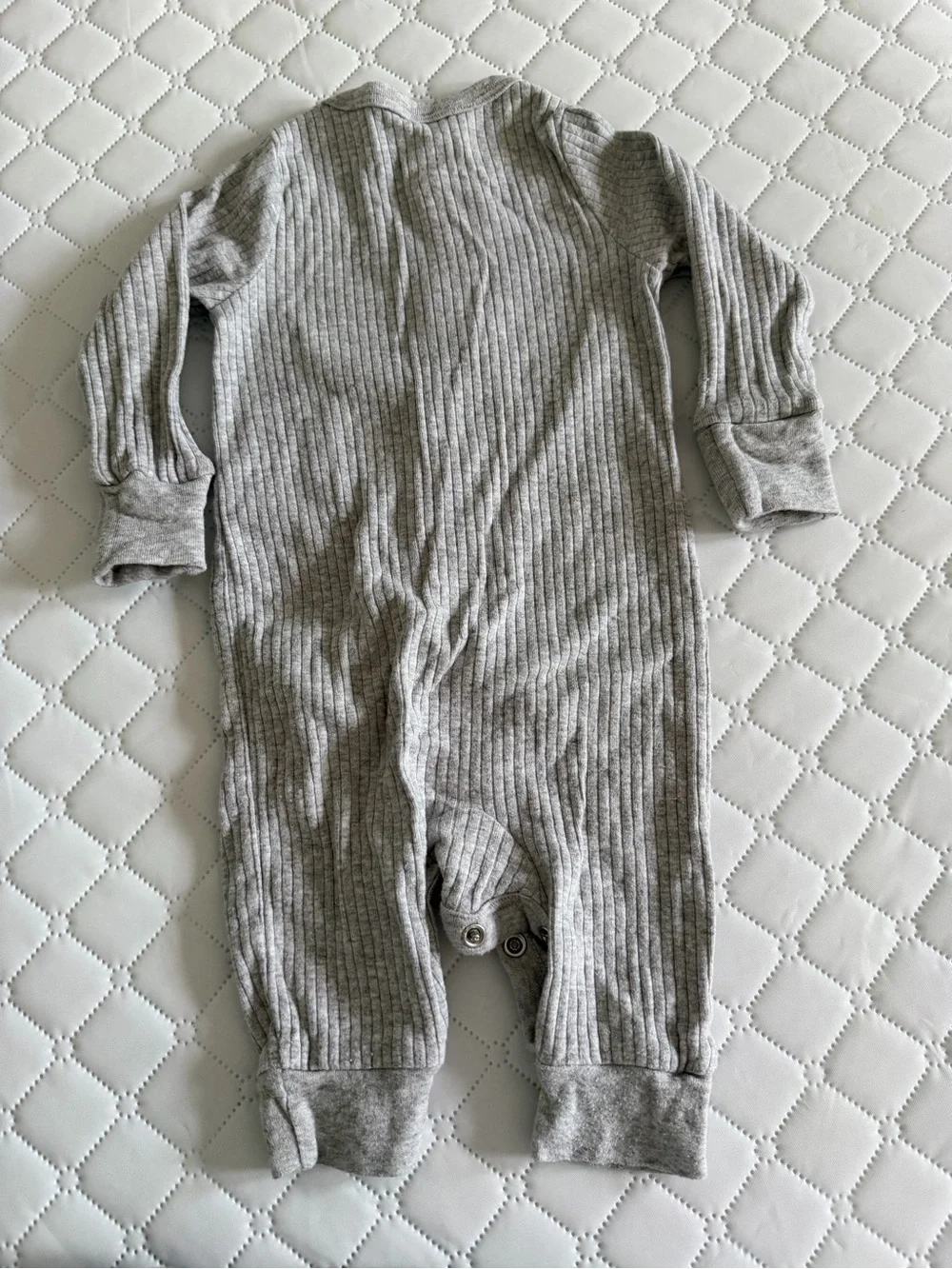 Gerber Gray Ribbed Snap-Front One-Piece Bodysuit Size 0-3 months